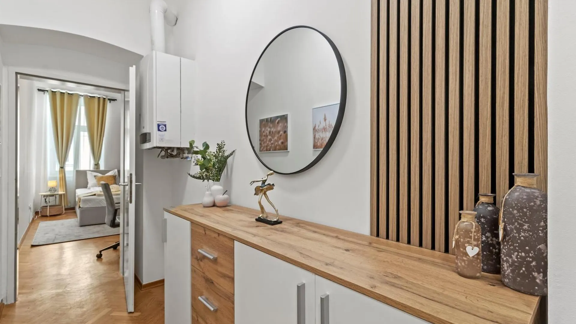 Daire Zentrale, Stilvolle Und Gemuetliche Wohnung Viyana Avusturya