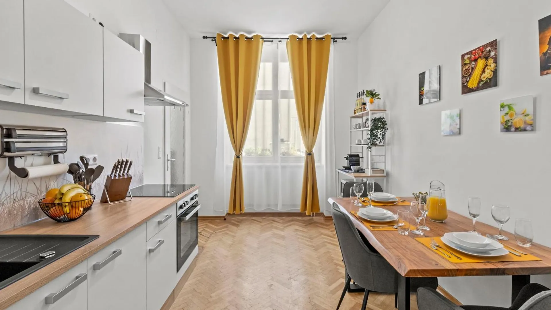 Zentrale, Stilvolle Und Gemuetliche Wohnung Viyana Daire