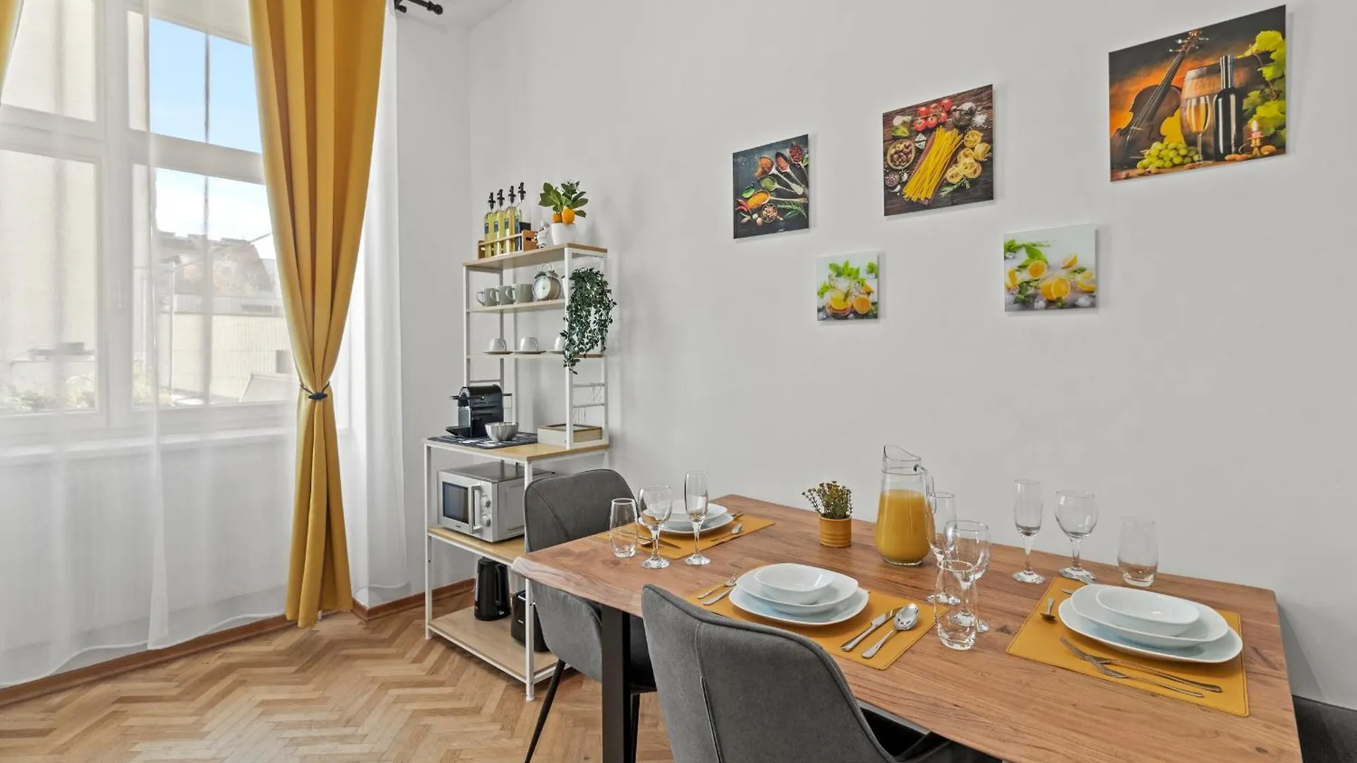 Zentrale, Stilvolle Und Gemuetliche Wohnung Vienna Apartment